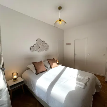 Le Comte - Heart Of Dijon - With Ac Apartment Exterior photo