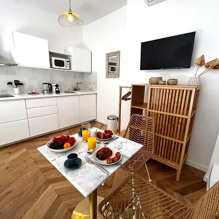 Le Comte - Heart Of Dijon - With Ac Apartment Exterior photo
