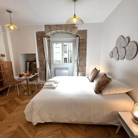 Le Comte - Heart Of Dijon - With Ac Apartment Exterior photo